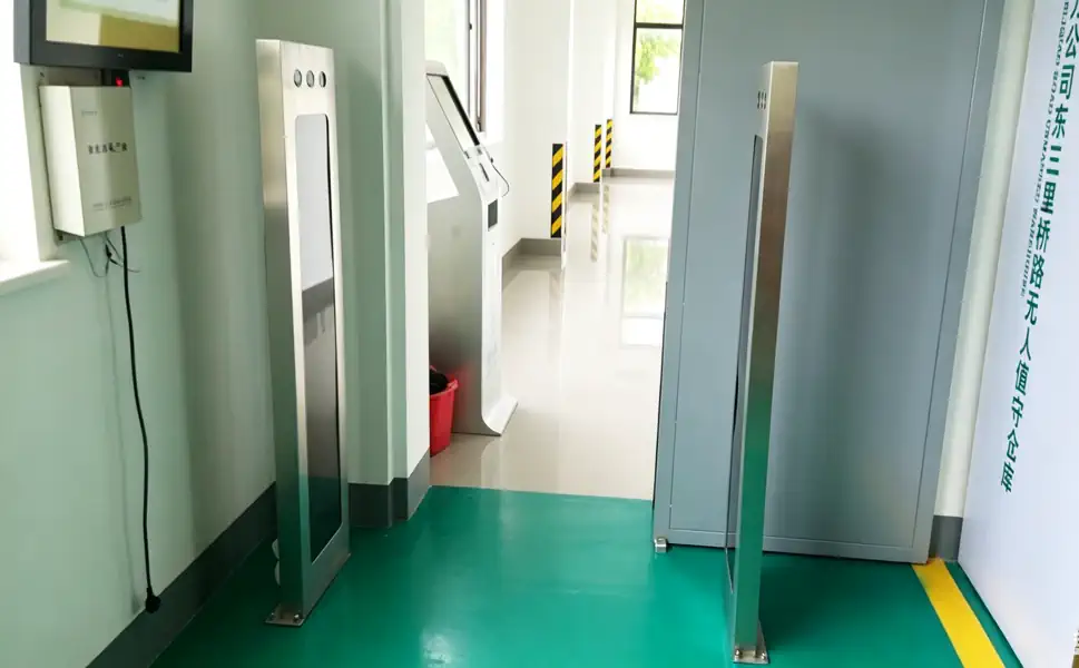 RFID��д����������ֵ�ع����ֿ߲��������