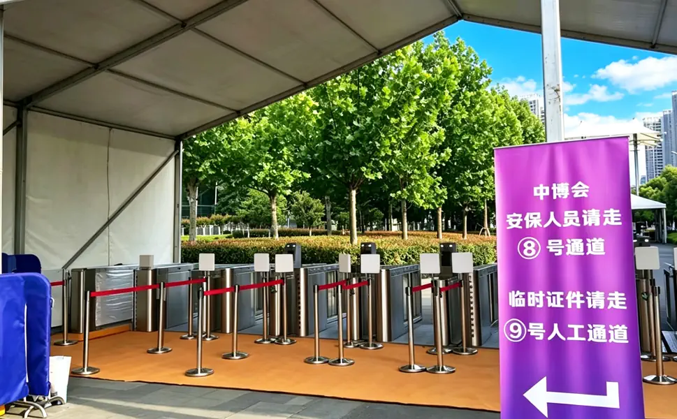 RFID����Ƶ��д������չ��ǩ��Ӧ�ð���